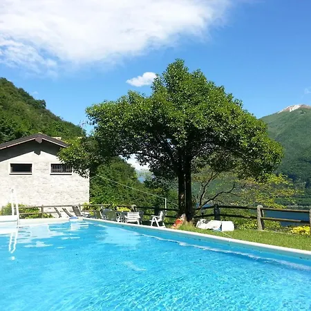 Sleeps 10 Pool Cima