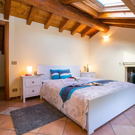 Sleeps 10 Pool بيت للعطل